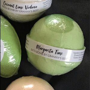 SOLD OUT! 4/$25 Large BATH BOMB 5.5oz